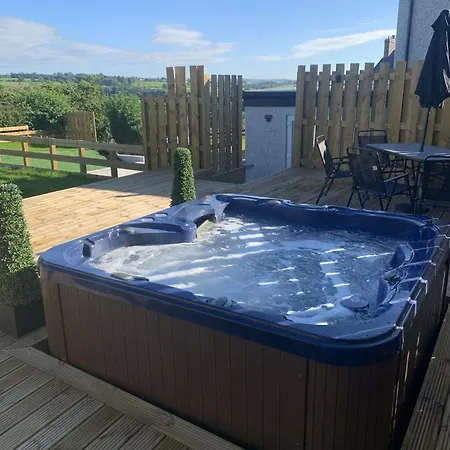 Luxury Cottage, Views Of The Lakes With Hot Tub Cockermouth Exterior photo