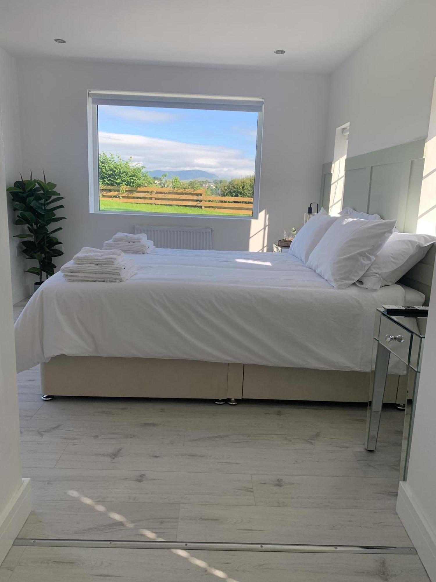 Holiday home Luxury Cottage, Views Of The Lakes With Hot Tub *